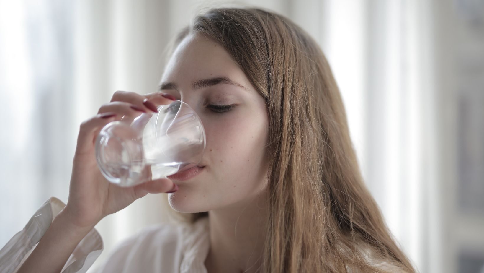 7 Ayurvedic Tips to Drink Water | Sunshine Ayurveda